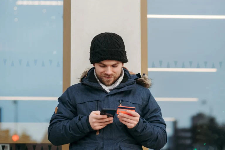 Opérateurs mobiles en Guinée : couverture, forfaits data et tarifs